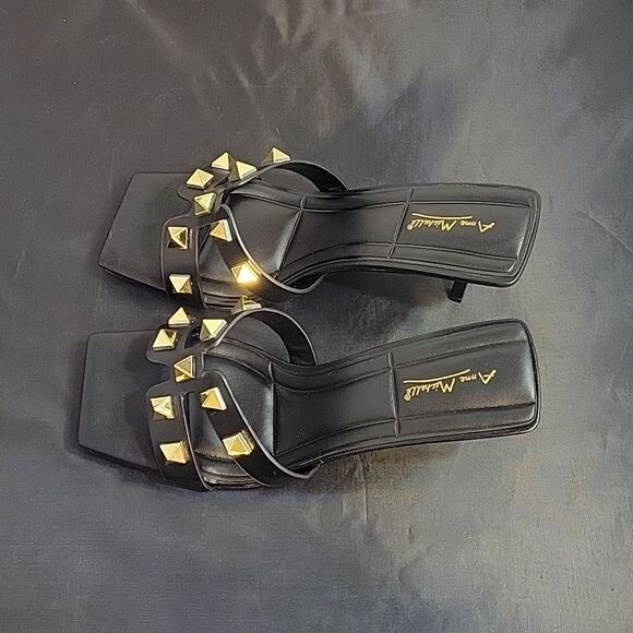 BRAND NEW ANNE MICHELLE GOLDTONE ROCKSTAR MULE SQUARE TOE WOMEN"S SANDAL - Picture 10 of 14